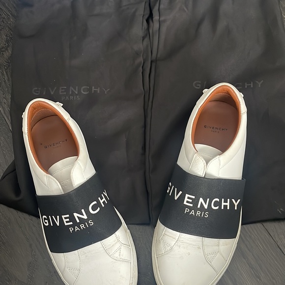 Authentic Givenchy Sneakers - Picture 2 of 3